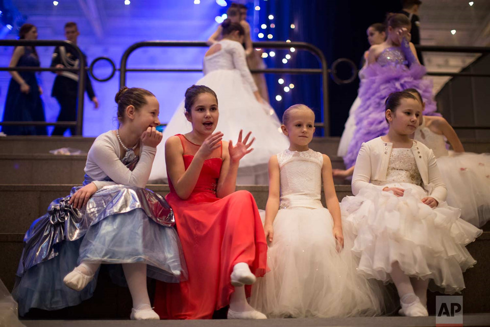 Moscow lung linh trong vũ hội quốc tế của thiếu sinh quân